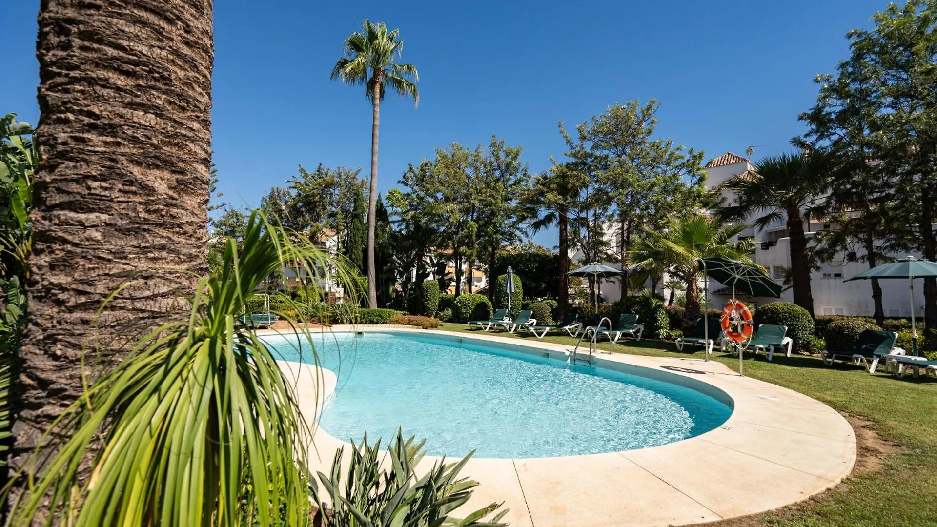 Apartament Lujoso Duplex 3 Dormitorios En Gran Bahia De Marbella