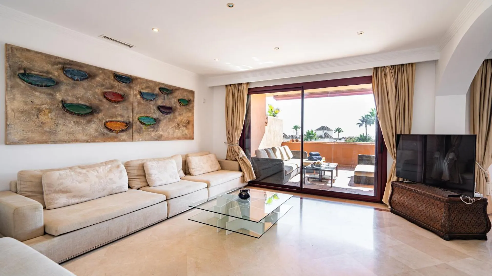 Lujoso Duplex 3 Dormitorios En Gran Bahia De Marbella