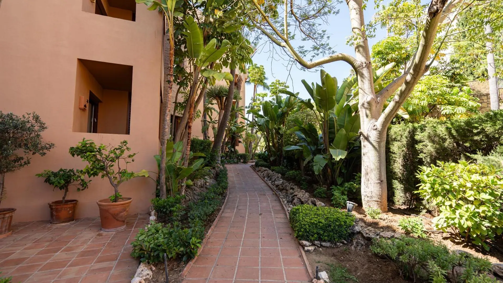 Apartament Lujoso Duplex 3 Dormitorios En Gran Bahia De Marbella Hiszpania