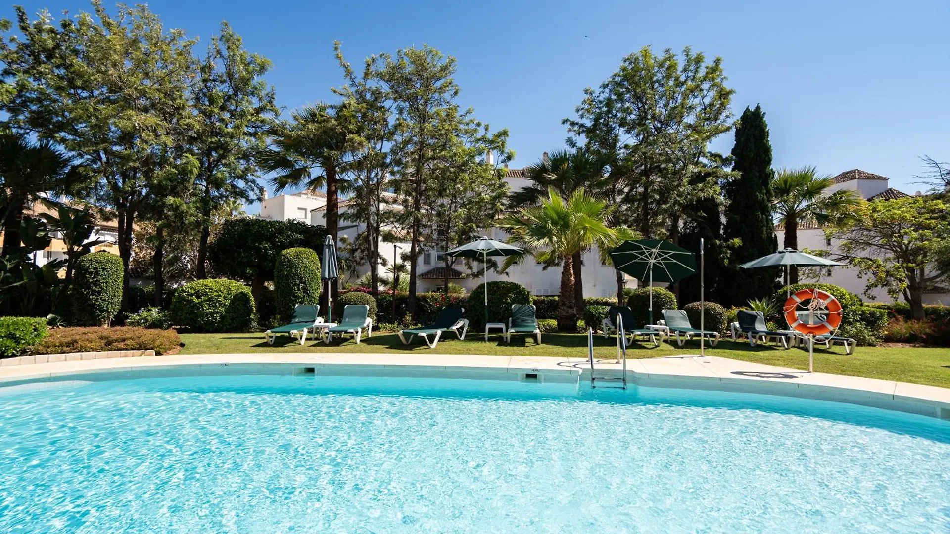 Lujoso Duplex 3 Dormitorios En Gran Bahia De מארבלה דירה